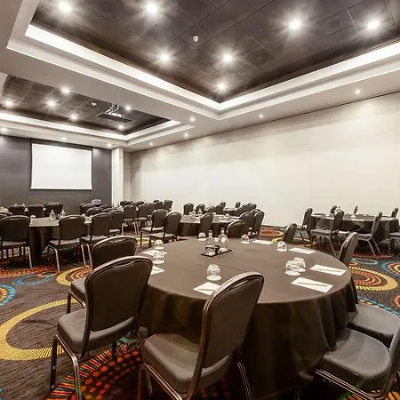 Hotel Radisson Red Heathrow *