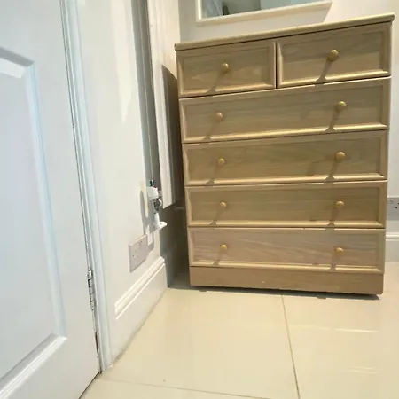 Apartment 1 Bedroom, Near Alexandra Palace - London - Kings Cross - 3
