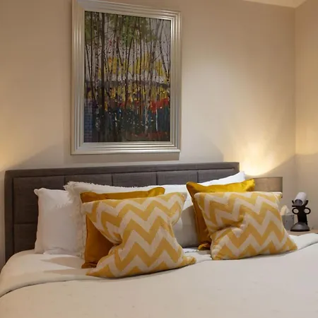 Apartment Westminster 1 Bed With Terrace London