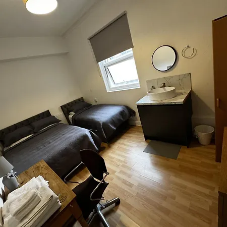 Sterling House Bed & Breakfast *