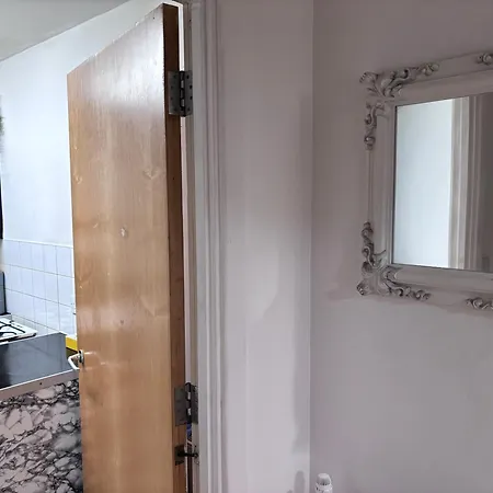 Cosy 1 Bed Flat Wembley