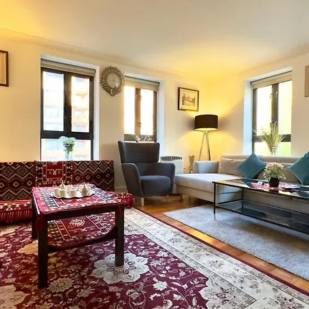 Apartment Cosy Hidden Gem *