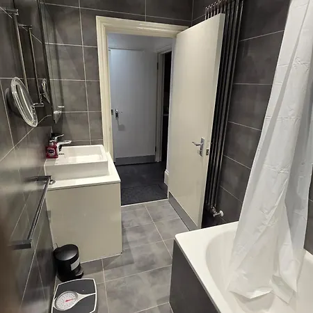 Westbourne Gardens Flat *