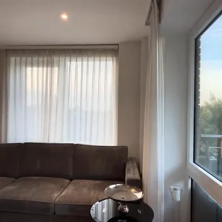 The Crown Apartment *