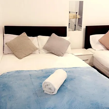Rrr Homes Apartment *