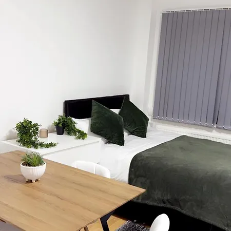 Rrr Homes *