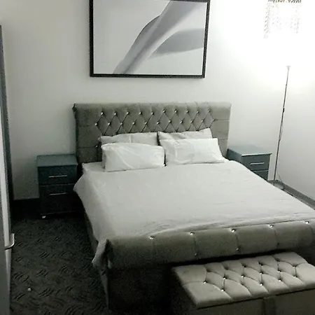 Apartment D'chin Dorcelle *
