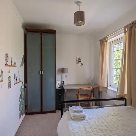 Stunning Large Double Bed Homestay *