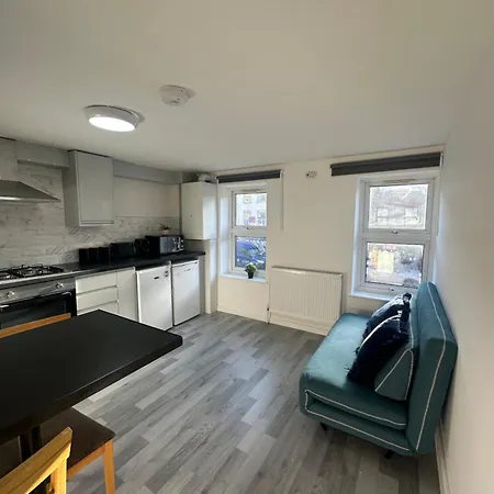 Luxury 2 Bedroom In Apartment London