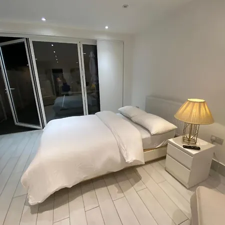 Heaven Apartment Edgware