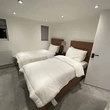 Apartment Heaven *