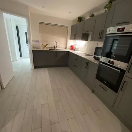 Heaven Apartment Edgware