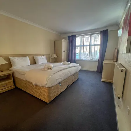 Prime Mayfair Luxury Stunning 2 Bedroom H12