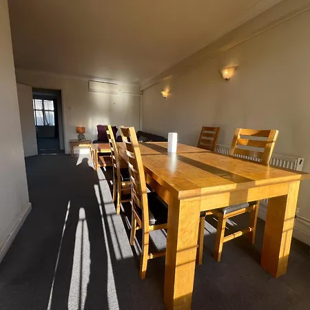 Prime Mayfair Luxury Stunning 2 Bedroom H12 London