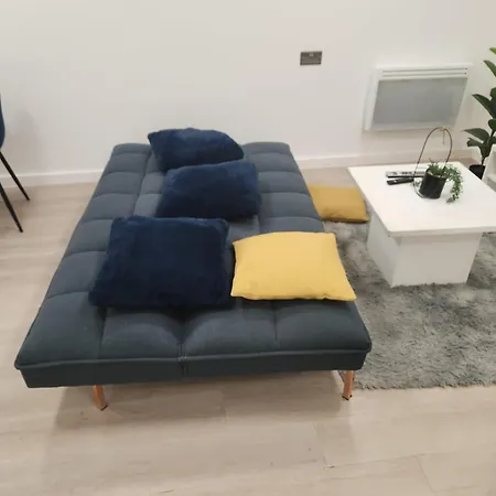 Apartment Sleeps 4 Cosy In Golder Greens Nw11 London