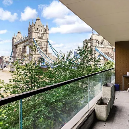 5 Million Pound Super Luxury Large Duplex Penthouse Sleeps 8 Apartment *