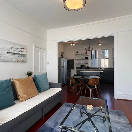 2 Bedroom Luxury Flat In Centre Of Muswell Hill Apartment *