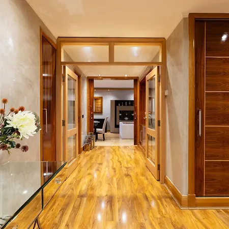 Apartment Mayfair Deluxe London