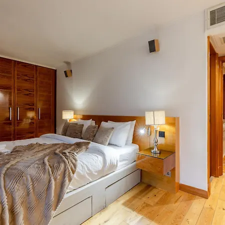 Mayfair Deluxe Apartment London