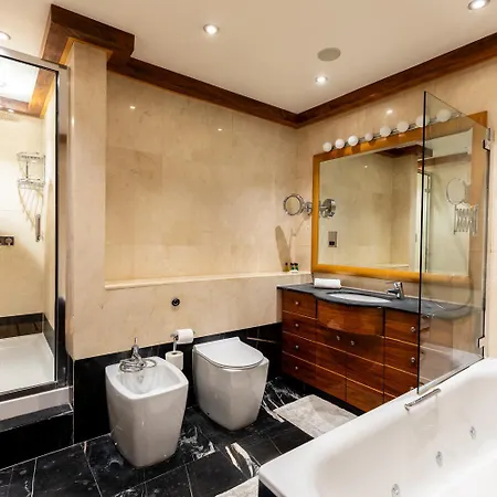 Apartment Mayfair Deluxe