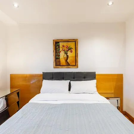 Apartment Mayfair Deluxe *