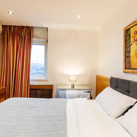 Mayfair Deluxe