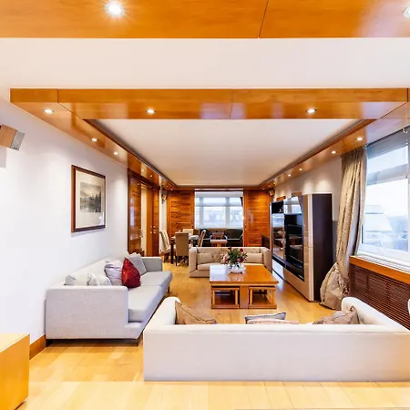 Mayfair Deluxe Apartment London