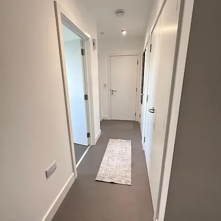 Beautiful 1 Bd Floor Terraced Apartment