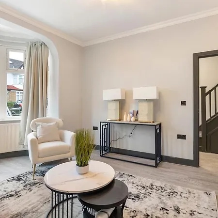 Modern Spacious House Next 02 Arena And Lcy * Eltham