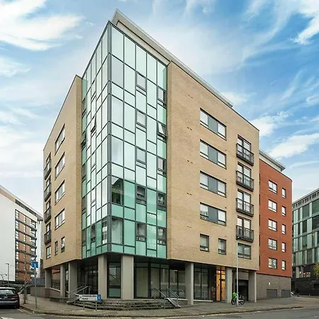 Apartment Charming Flat Close To Stadium *