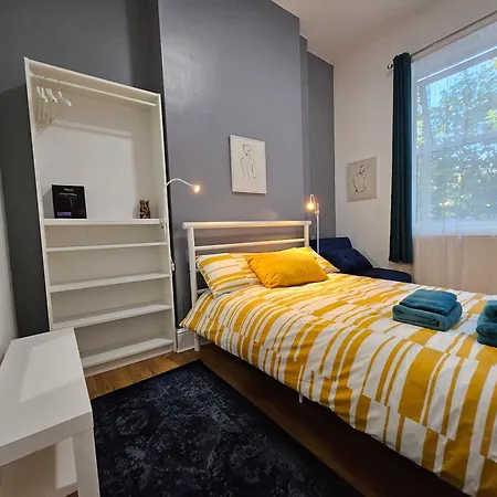 Modern Spacious 10 Minutes From Big Ben Londres