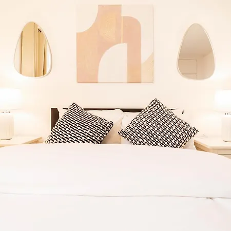 Stylish 3-bedroom Maisonette In Clapham Apartment *