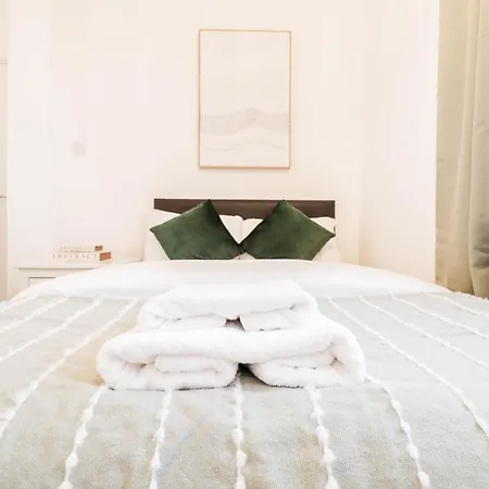 Apartment Stylish 3-bedroom Maisonette In Clapham