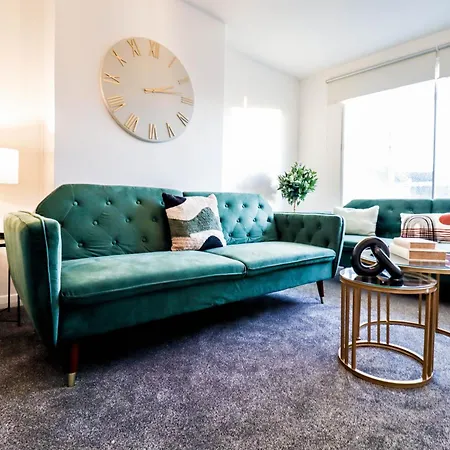 Stylish 3-bedroom Maisonette In Clapham Apartment London
