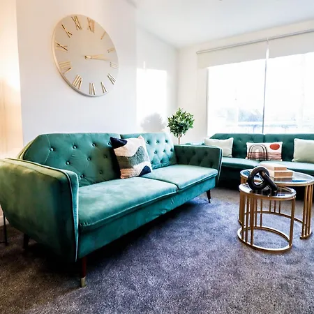 Stylish 3-bedroom Maisonette In Clapham Apartment London