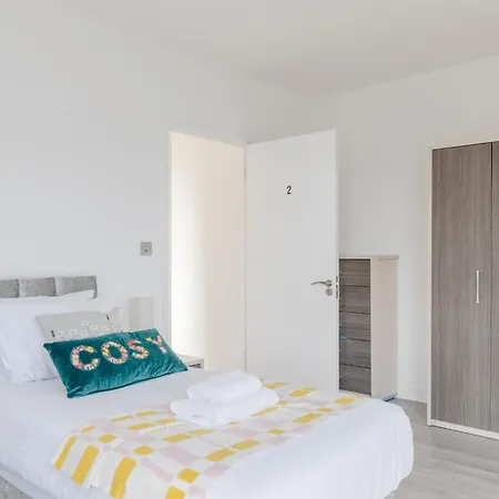 Spacious 3bd Flat Near Airport