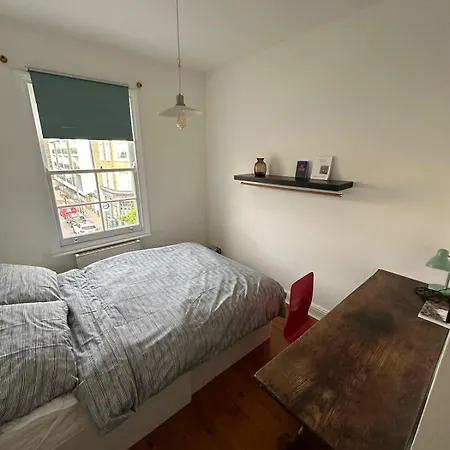 Apartment Kings Cross Cosy 2 Bedroom Flat London