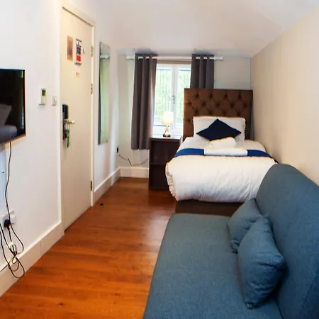 Putera Puteri Hotel 3*