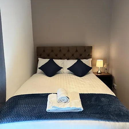 Putera Puteri 3* London