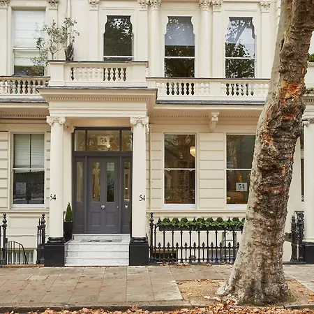 Hotel 54 Queen's Gate 4*