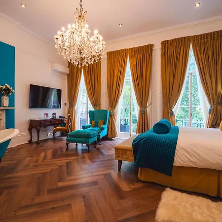Twenty Nevern Square 4* London