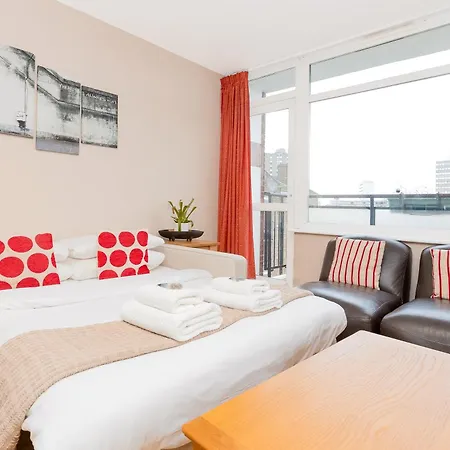 Apartment 2br Balcony, Battersea, 5min Clapham Junction St London