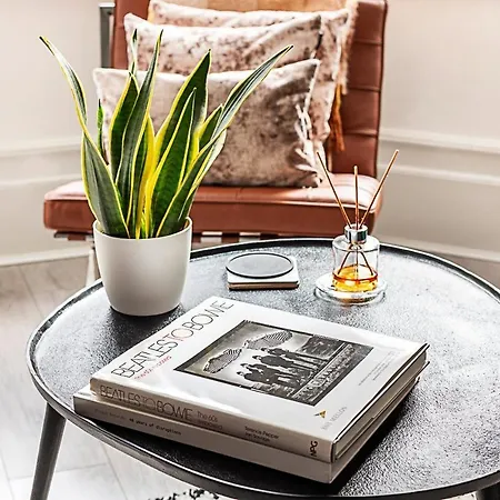 Stylish Hideaway Flat At Milton Park Highgate Apartment *