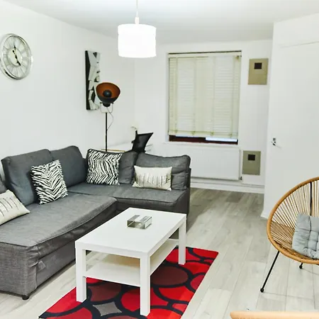 Apartment Emerald Haven 5 Star Proximity