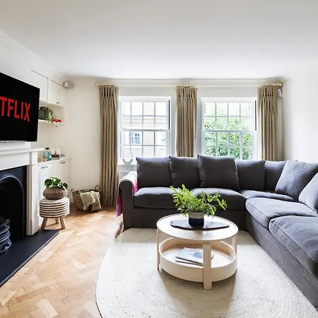 Notting Hill Family 5 Bed