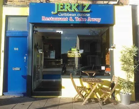 Nunhead 5mins Walk To Metro Hostel *