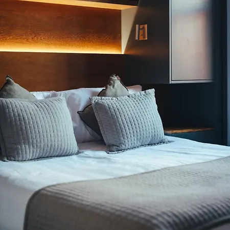 Stunning Soho Flat Ldn