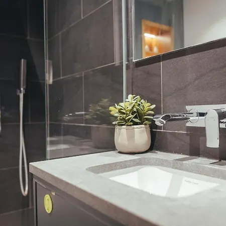 Stunning Soho Flat Ldn Apartment London