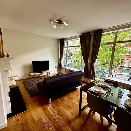 Quiet Residential Area Modern And Cozy Two Bed In Hampstead * London