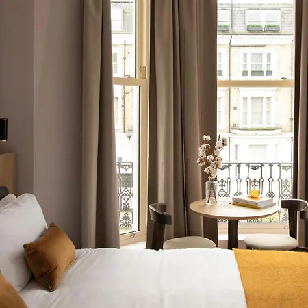 Aparthotel Bob W Holland Park 3*